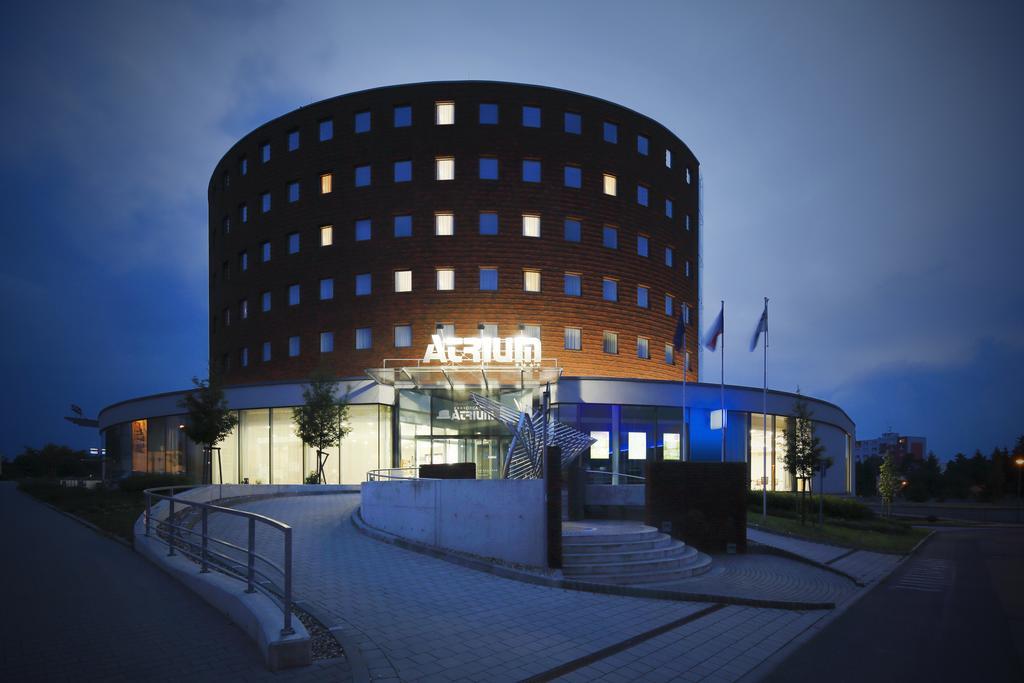 Orea Hotel Atrium Otrokovice Buitenkant foto